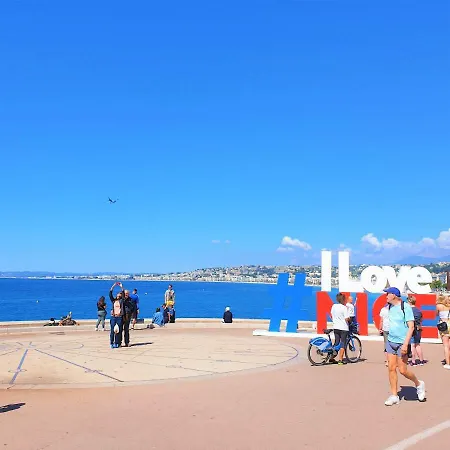 Apartment Le 43 Port Nice